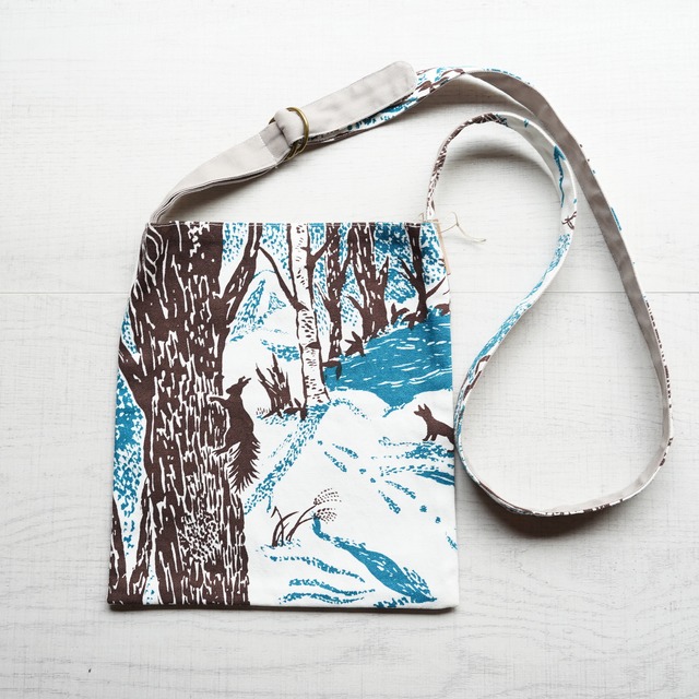 【坂本友希】ななめbag　「冬の交差点」