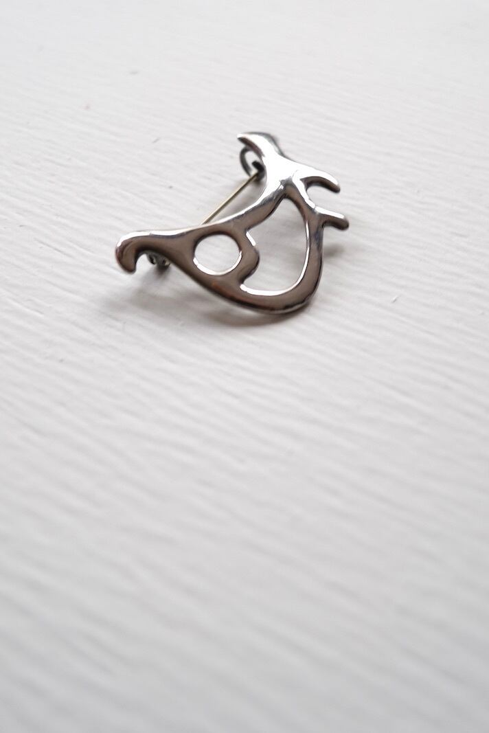 Bird silver brooch | QUARTER PAST FIVE