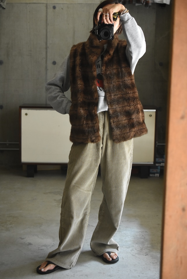 OK/80-90's "newport news" imitation fur vest