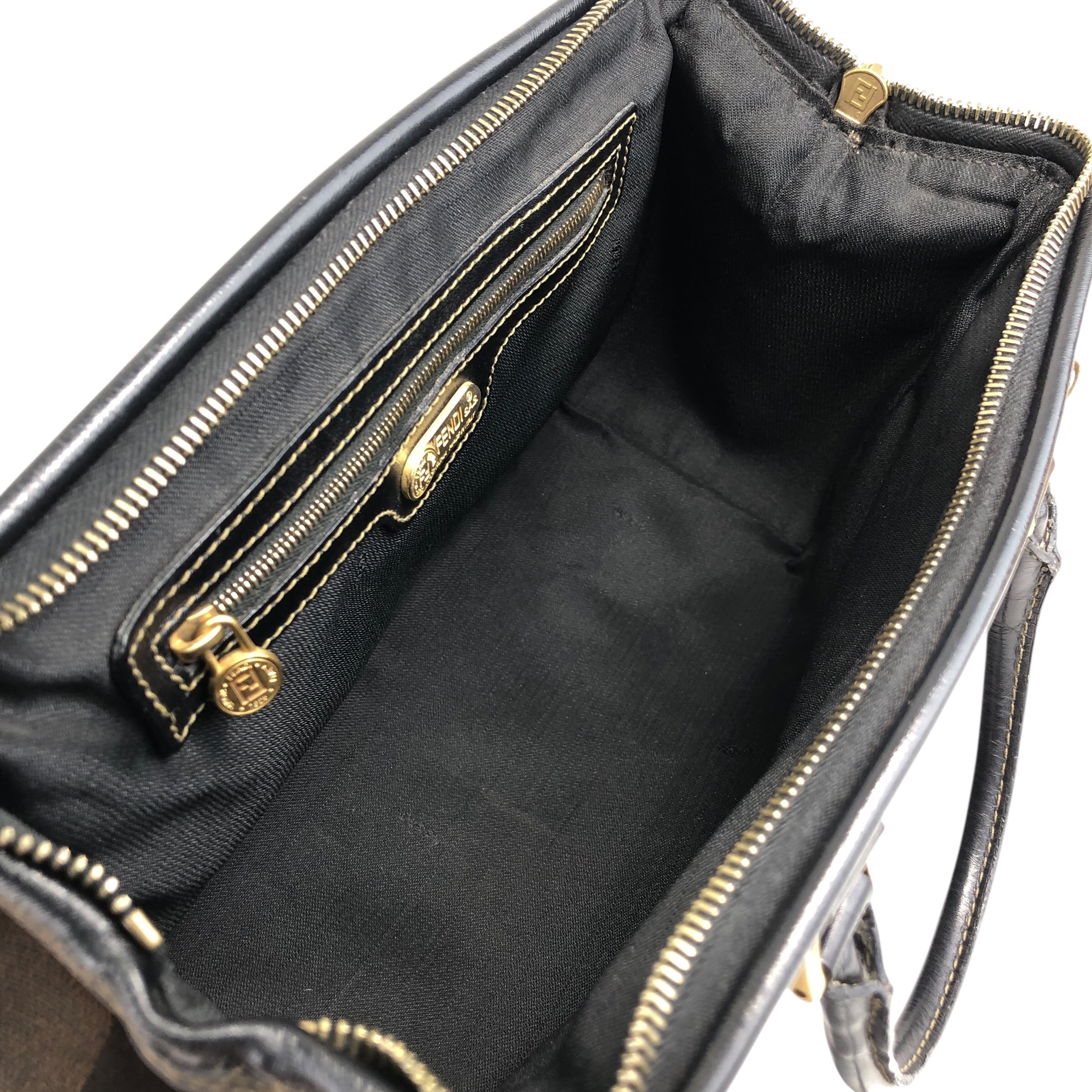 FENDI フェンディ ペカン柄 ハンドバッグ ブラウン ブラック PVC
