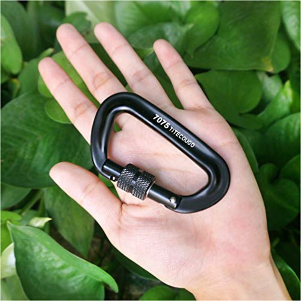 TITECOUGO スクリューロックカラビナ 12Kn アルミ合金 カラビナ 1200Kg ねじ式 Dリング 登山釦 超軽量 キーホルダー ハンモック キャンプ パックフック 荷重 アウトドア 脱落防止 [ブラック・1 個]