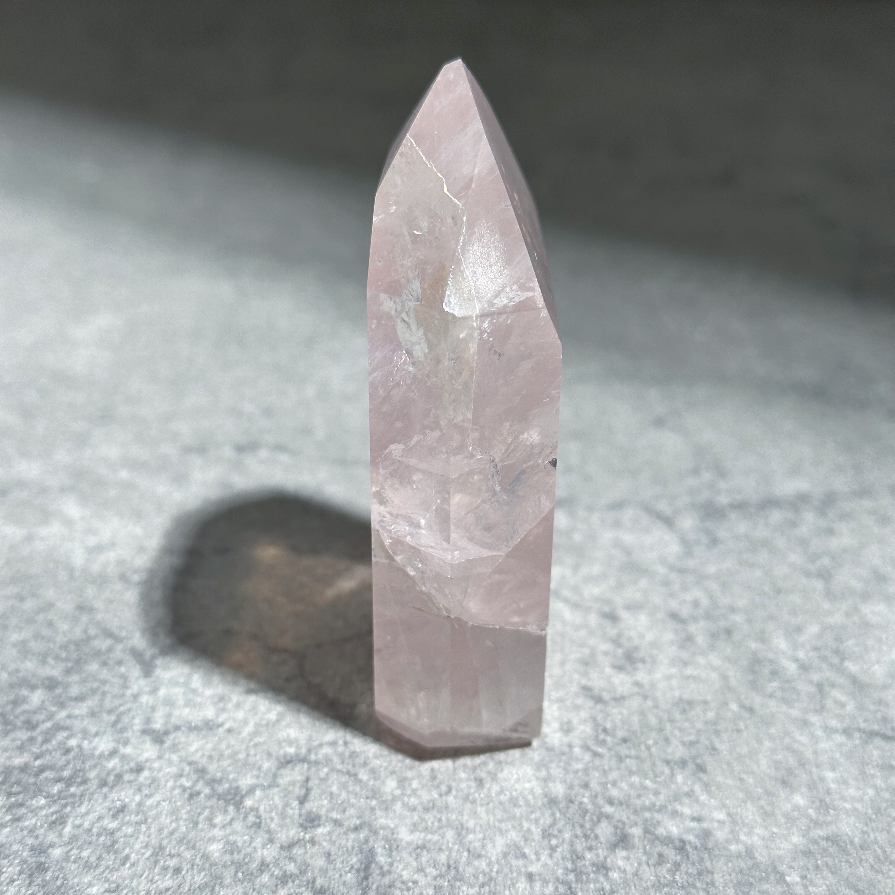 ローズクォーツタワー42◇ Rose Quartz Tower ◇天然石・鉱物