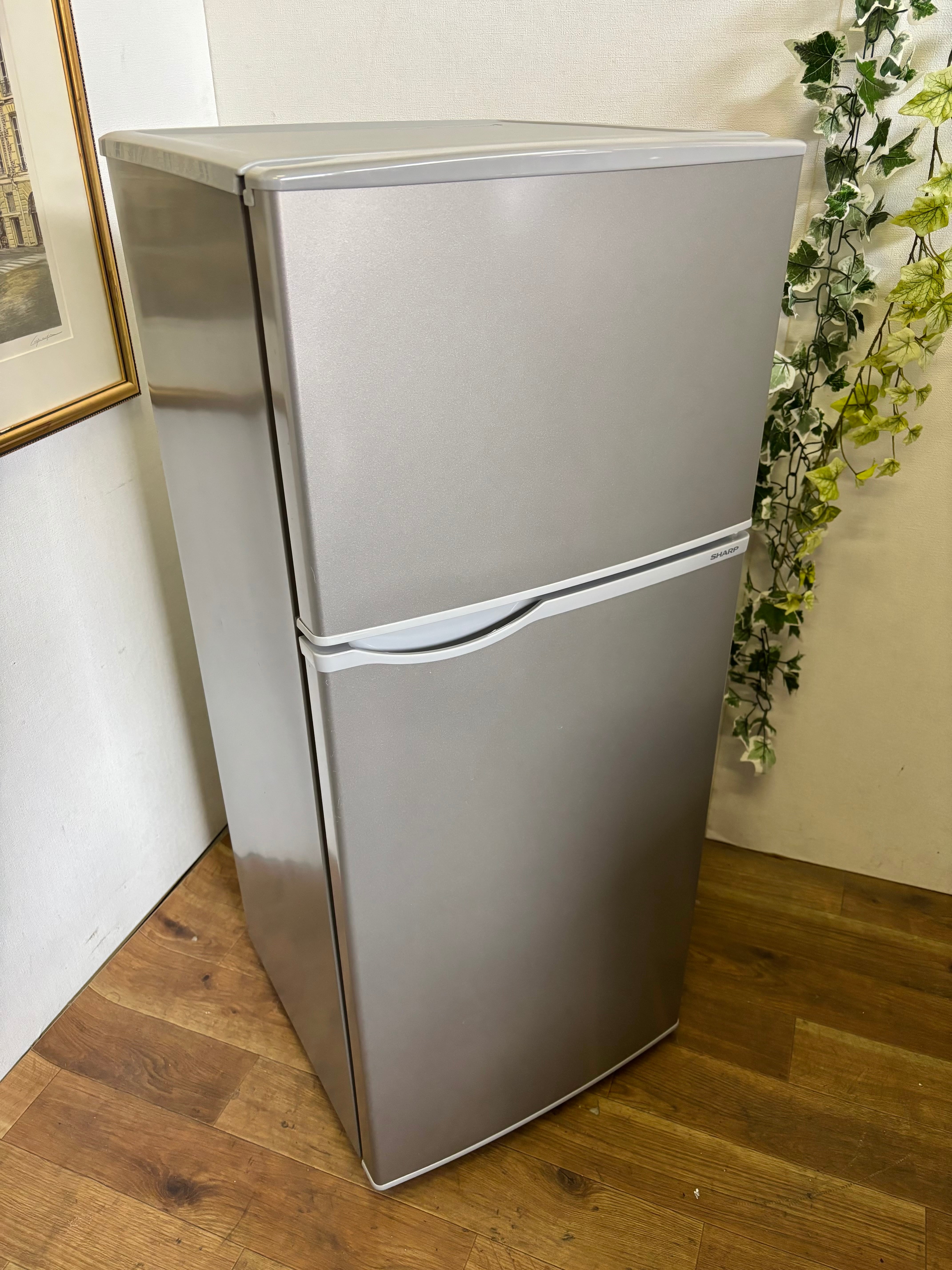 冷凍冷蔵庫 2016年製 150L HR-D15A  引き取り限定 2016年製 Hisense 2ドア冷凍冷蔵庫 150L HR-D15A | 【オンライン