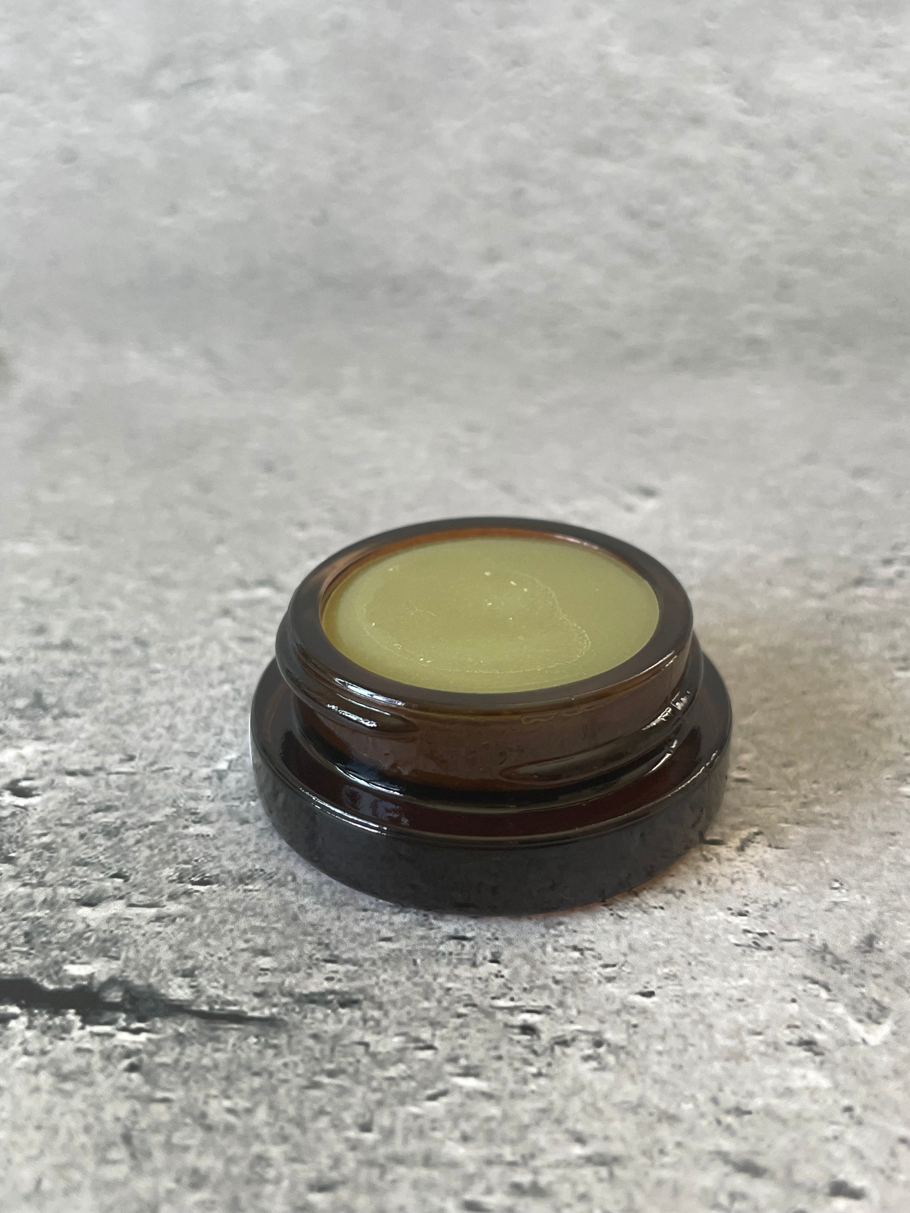 ヨモギグラウンディングフェイスバーム YOMOGI GROUNDING FACIAL BALM
