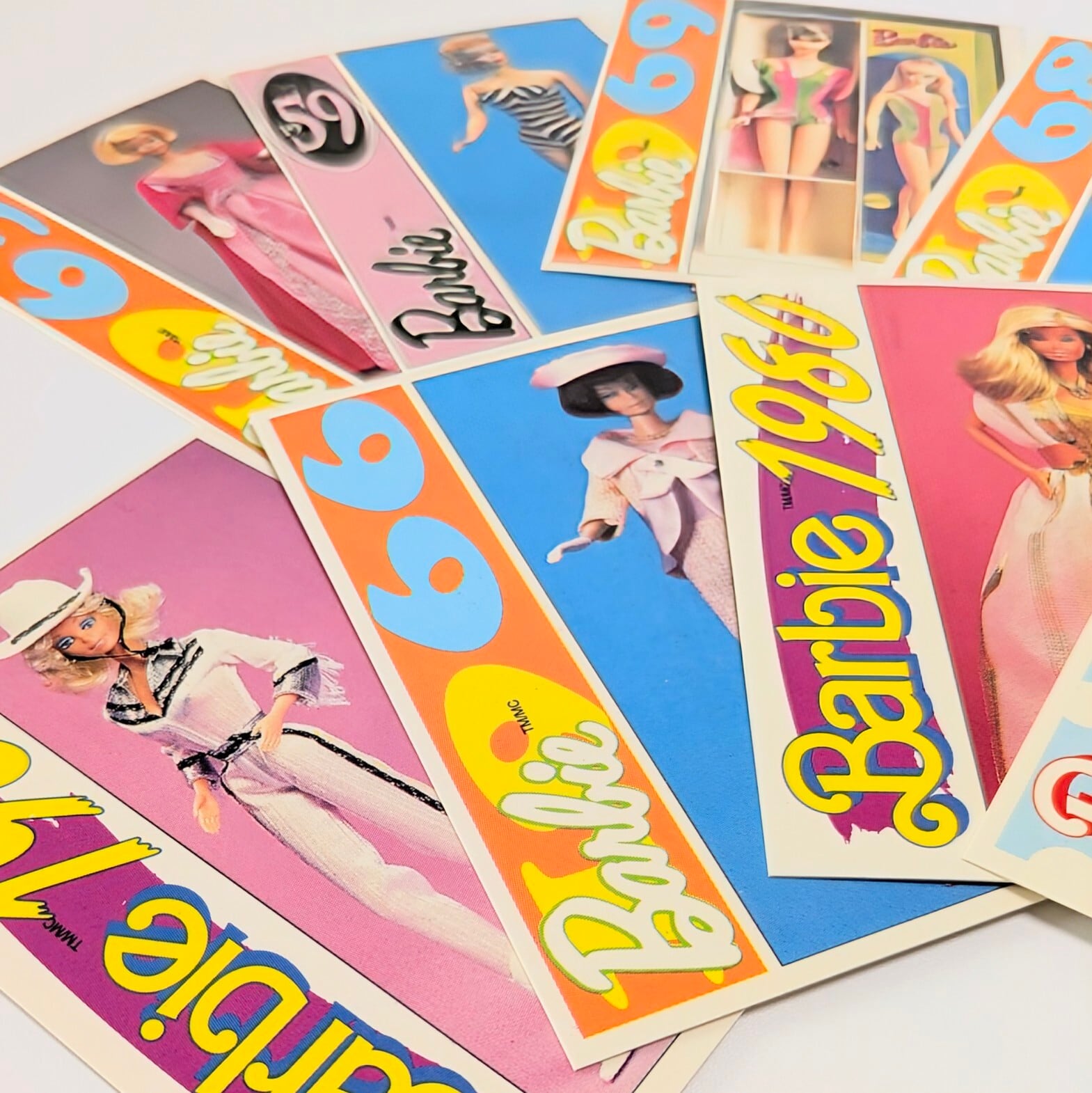 ☆送料無料！☆ VINTAGE 1991 CANADA PANINI【 Barbie Collectible  ACTION FRANÇAISE Limited Edition （バービー コレクタブル アクション フランス語限定版） 】VINTAGE トレーディングカード単品 （1個=8CARDS）〚アメリカン雑貨 アメトイ〛