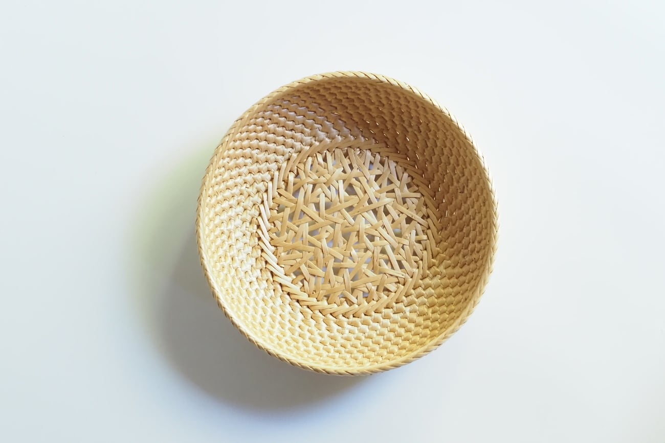 柳編みトレイ型バスケット ラトビア共和国