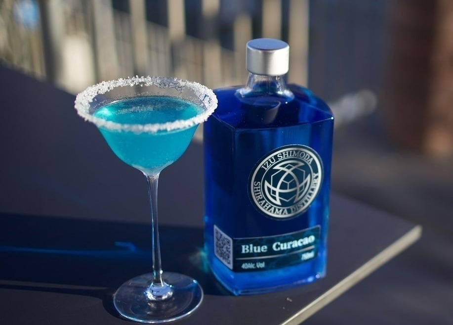 白浜蒸留所 シラハマ・クラシック・ブルーキュラソー / SHIRAHAMA
