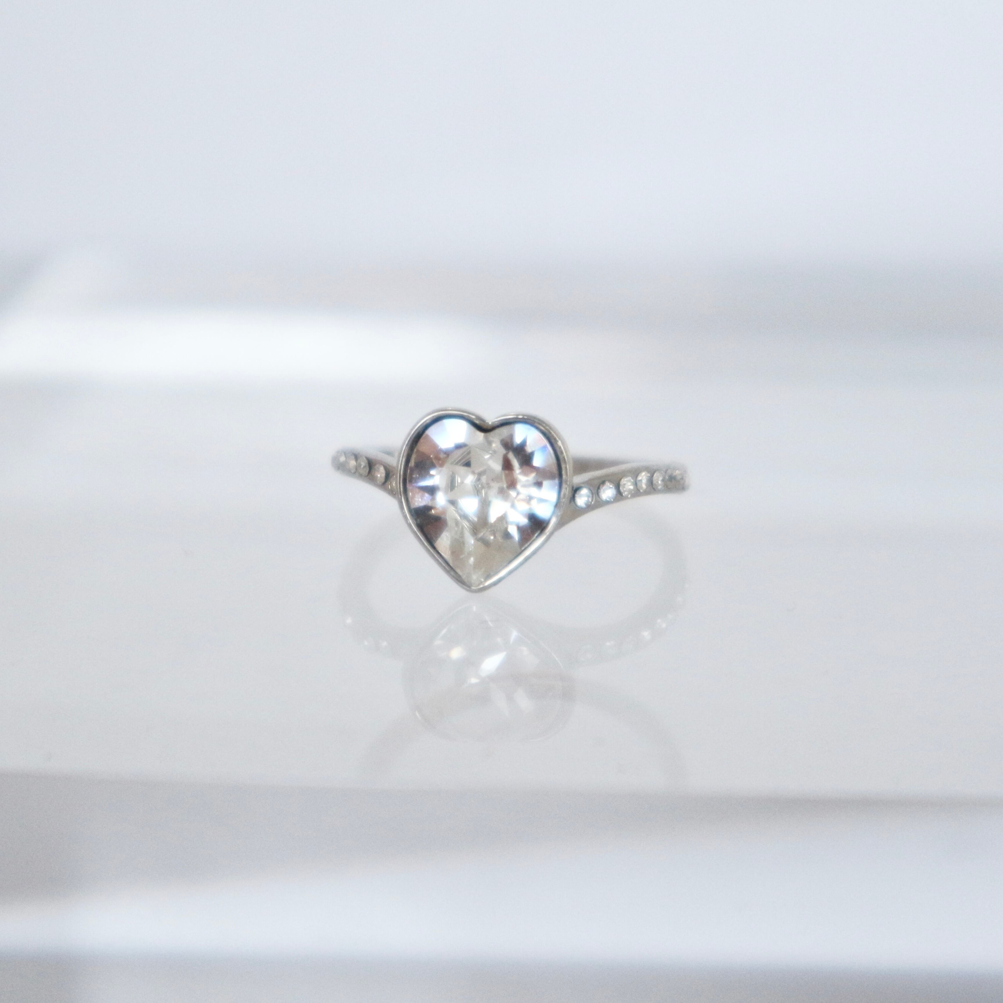 Heart crystal ring