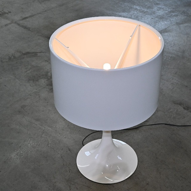 FLOS 20万「SPUN T2」テーブルライト B Sebastian Wrong 照明 リビング ダイニング 書斎 フロス セバスチャン・ロング スパン ティーツー【中古家具/中古インテリア/USED家具ユーズド家具/リサイクル】