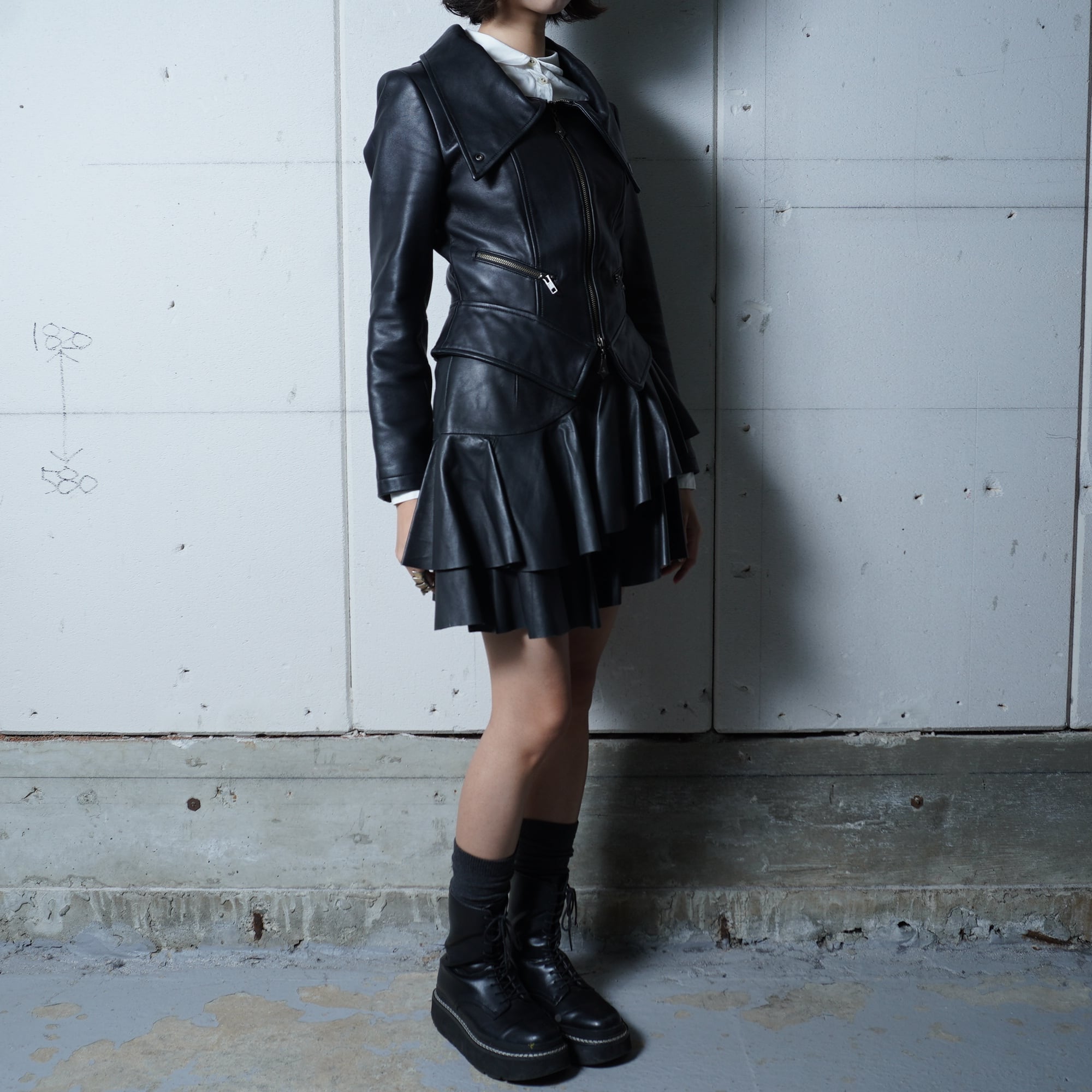 Vivienne Westwood】ヴィヴィアンウエストウッド オーブロゴジップ