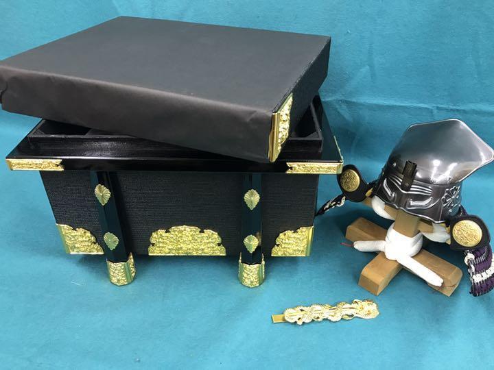 忠保 二分の一 龍剣前立 兜 忠保 二分の一 龍剣前立 兜 | 株式会社 山本人形