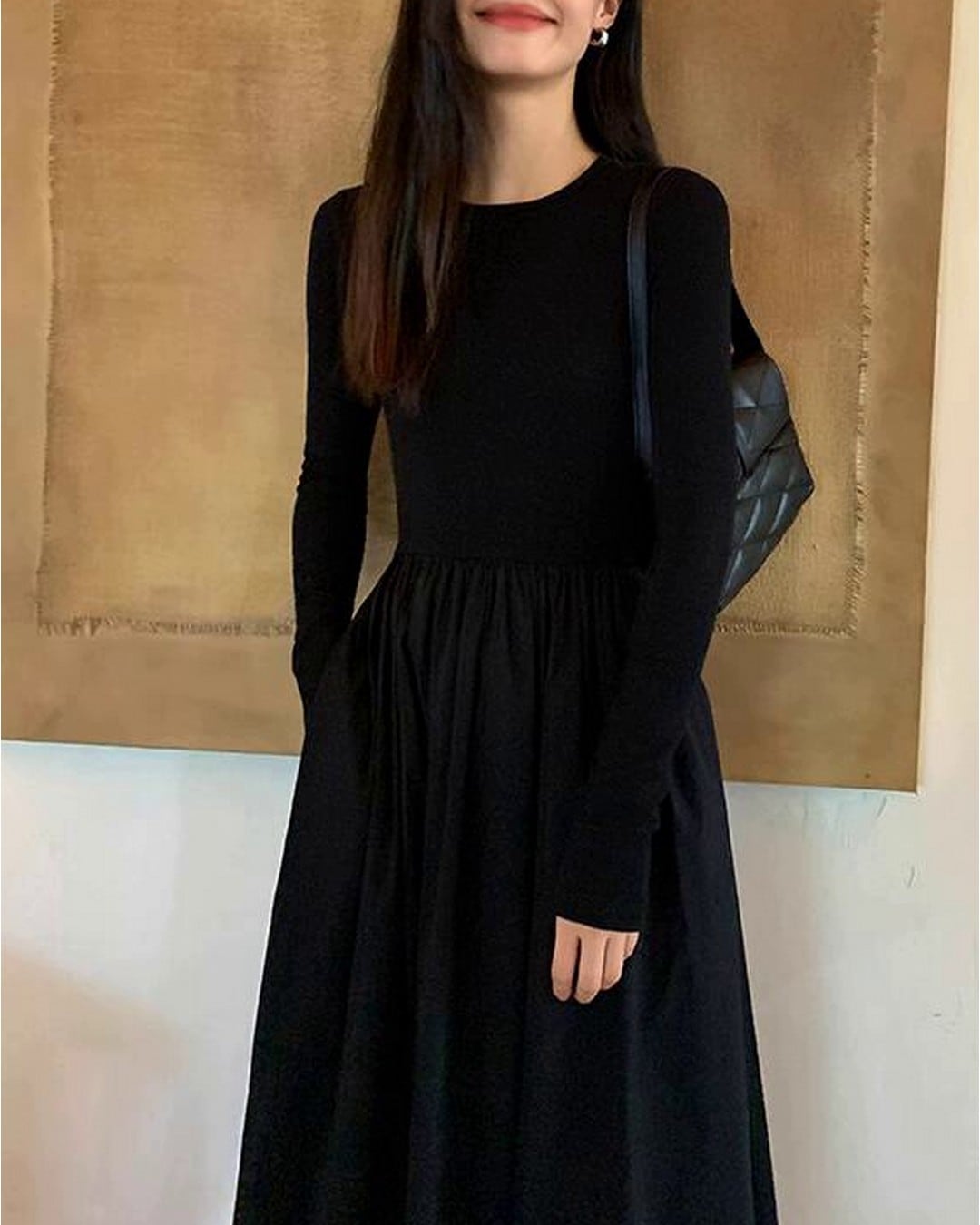 ラウンドネックギャザーワンピース A24479