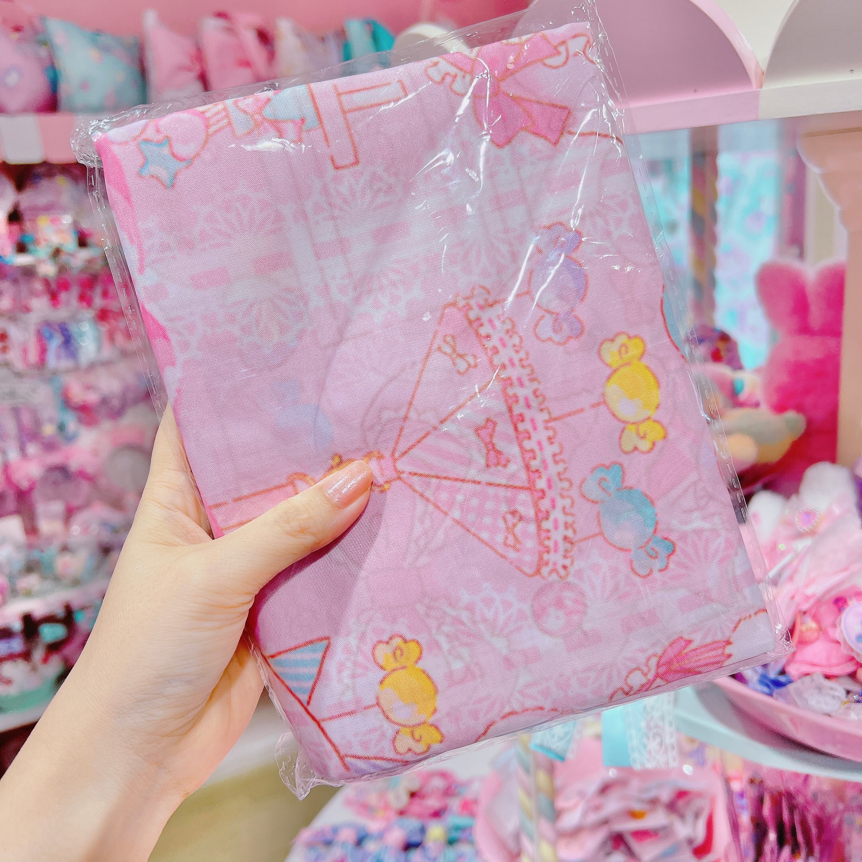 【E7】102-4タペストリー90×150cm