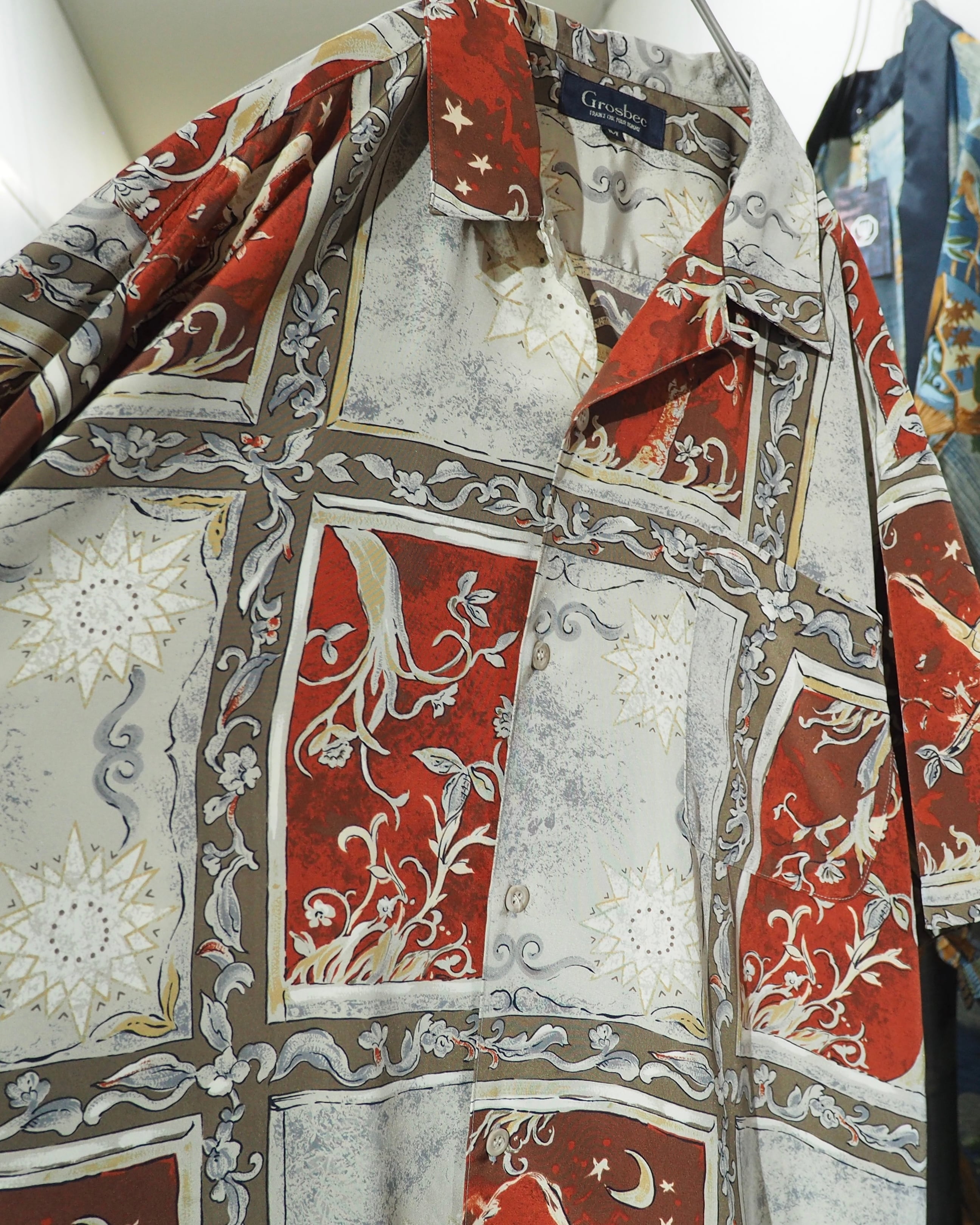 1990s Beautiful Baroque pattern vintage loose SS Open collar Shirt