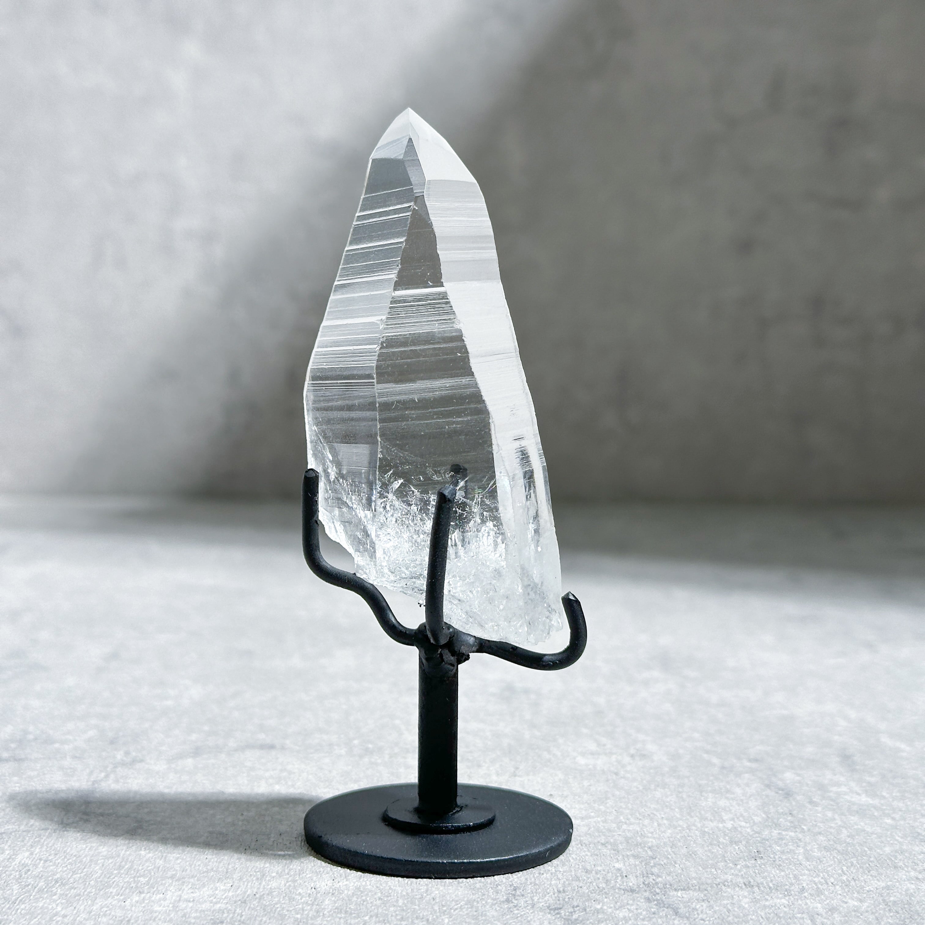 虹◎台座付きセーラ・デ・カブラル産レムリアンクォーツ 原石03◇ Lemurian Quartz◇レムリアンシード・マスタークリスタル・コロンビア水晶