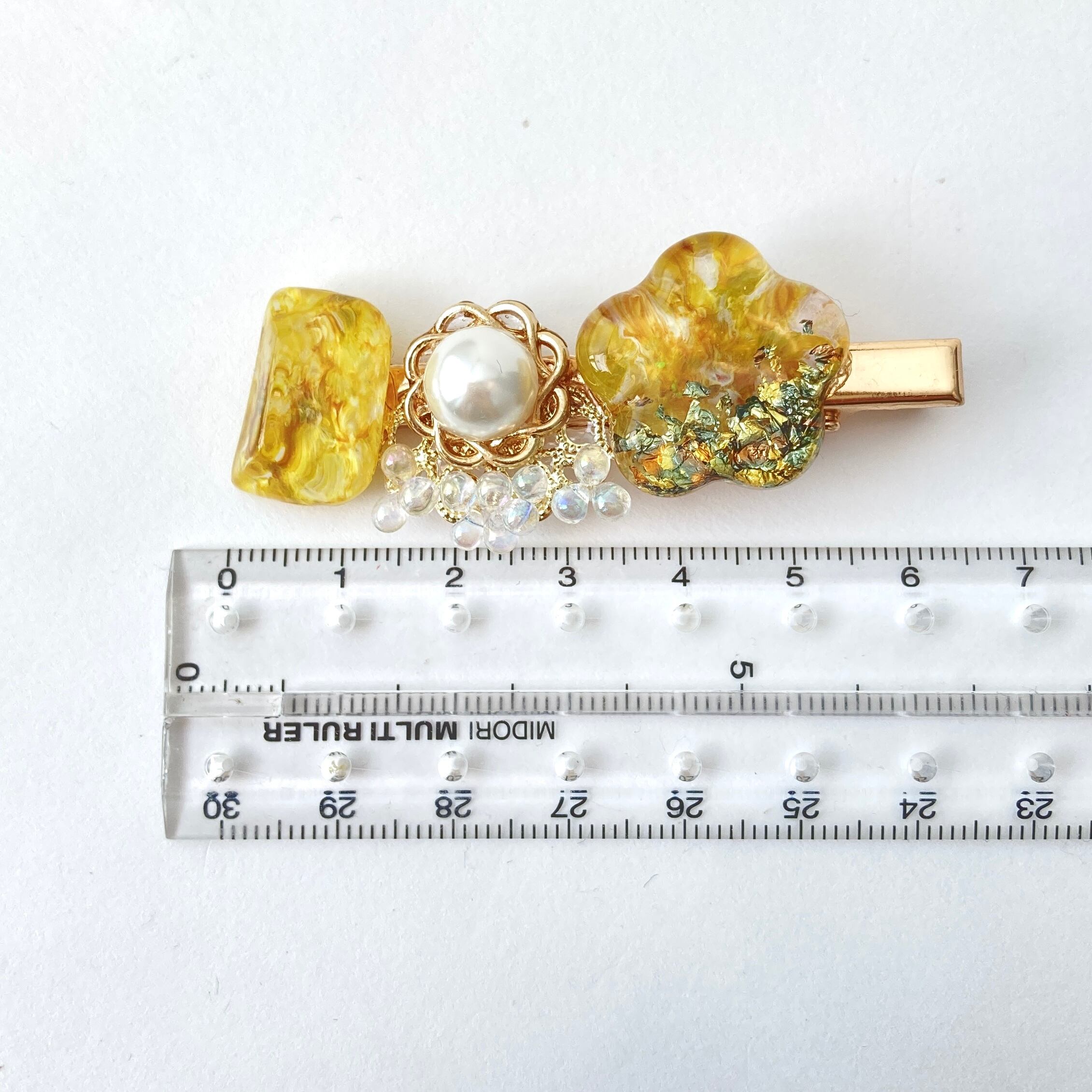 絵画風 フラワー ヘアクリップ 花 レジン ビーズ 手描き オーロラ | milutu