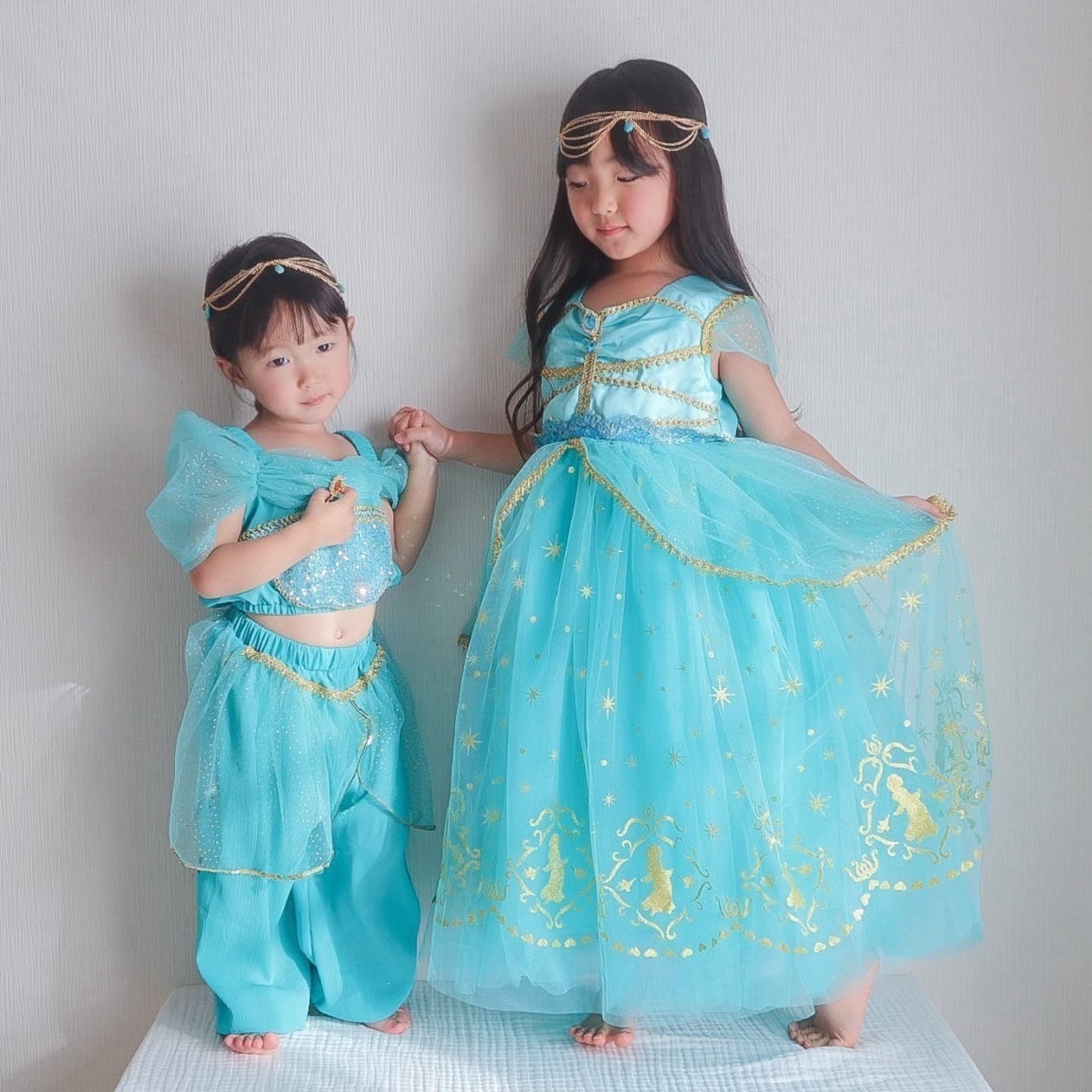 クーポンで3,280円→1,952円【即納】110/120/130size訳あり品アラビアンプリンセスセットアップ ヘッドアクセサリー付き［アラジン ジャスミン］