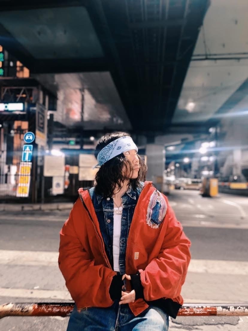 madrid フード付きスケートボードウェア　buttstain madrid フード付きスケートボードウェア buttstain