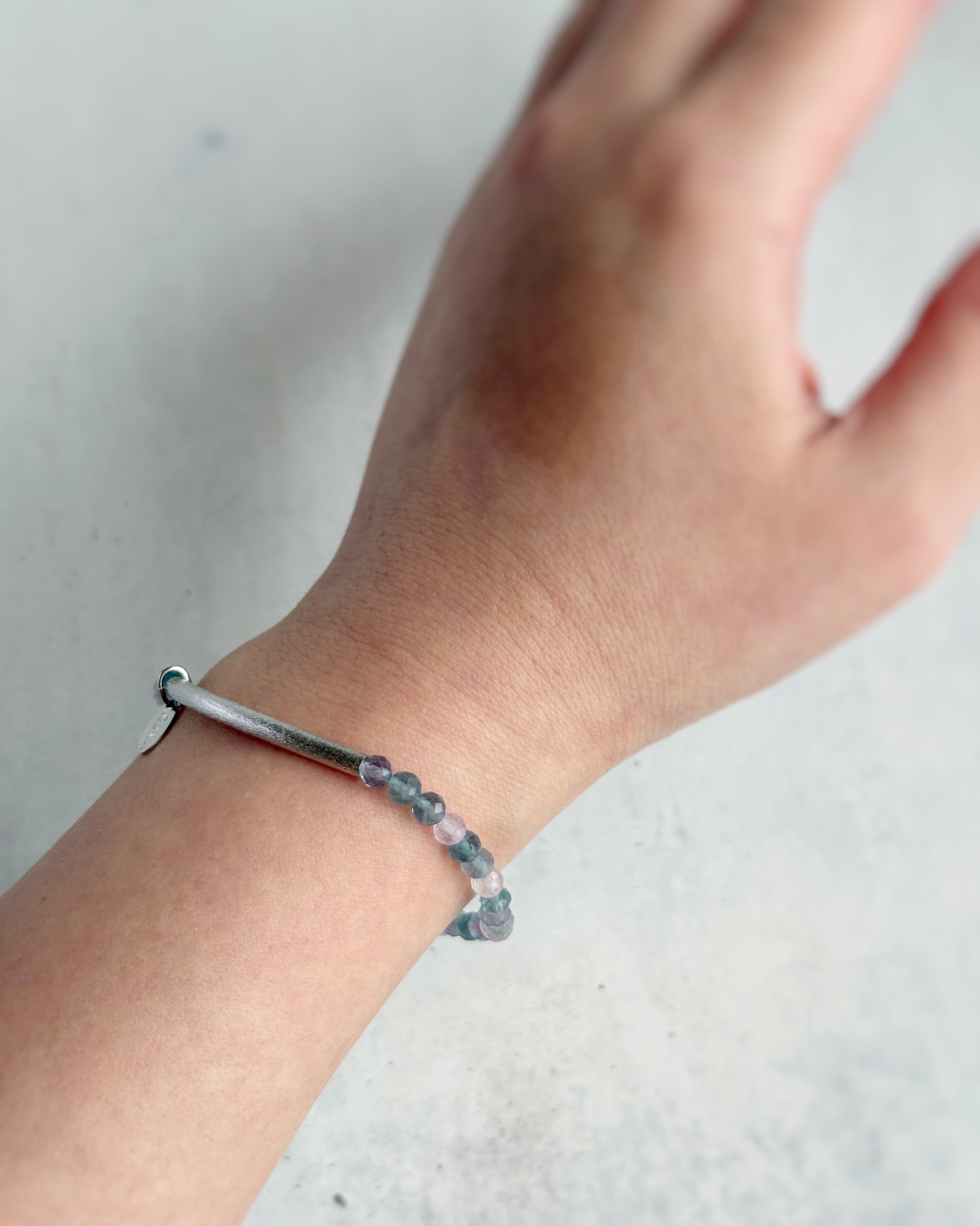 【再販】Tube & stone bracelet(フローライト)