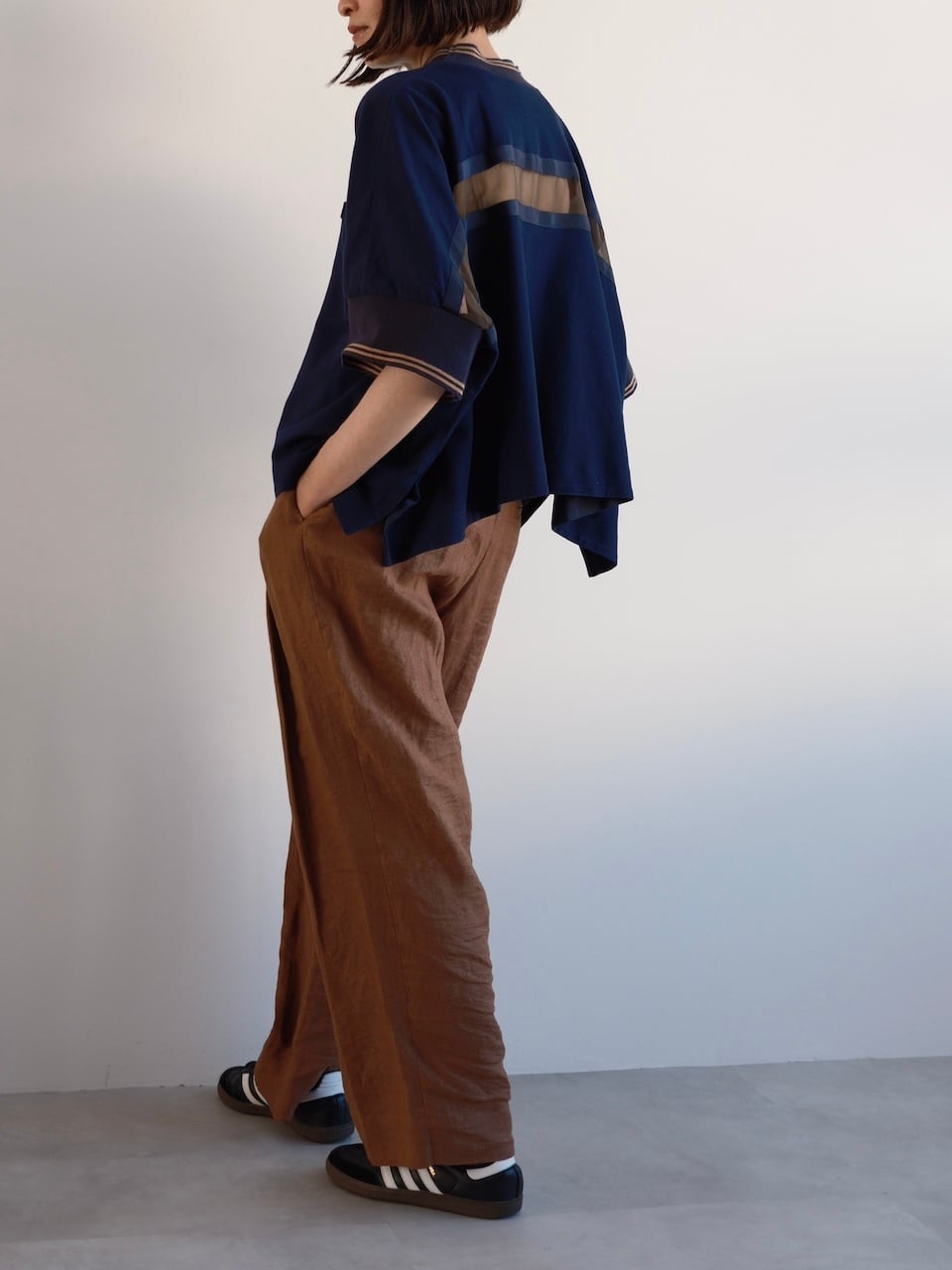 sacai OVERSIZED TOP WITH BACK SHEER PANEL LINE | dear closet