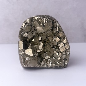 パイライトインクォーツ クラスター ＊ Pyrite ＊ 天然石