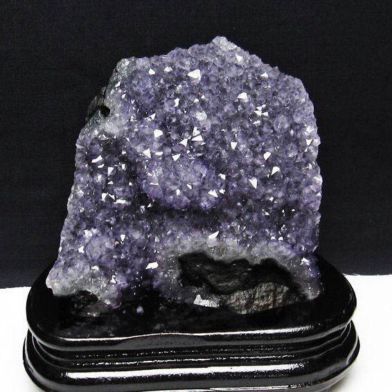 1Kg アメジスト クラスター ウルグアイ産 アメジスト 原石 置物 amethyst アメシスト 台座付属 花型 182-6205