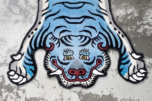 Tibetan Tiger Rug 《Sサイズ•シルク・オリジナル•ブルーバージョン061》チベタンタイガーラグ