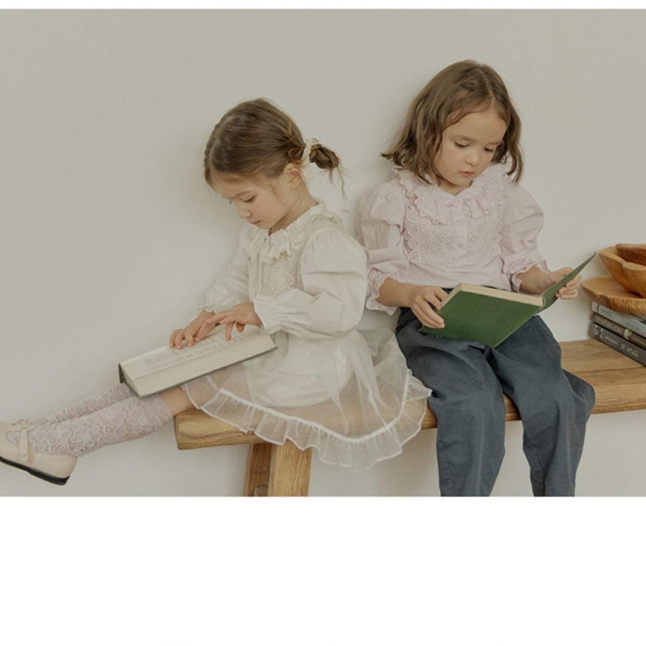 秋コットンシャーリングカラーレースシャツ