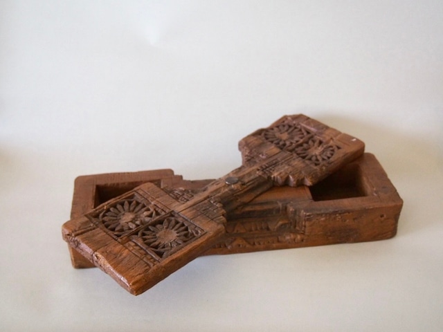 INDIA - OLD WOOD SPICE BOX