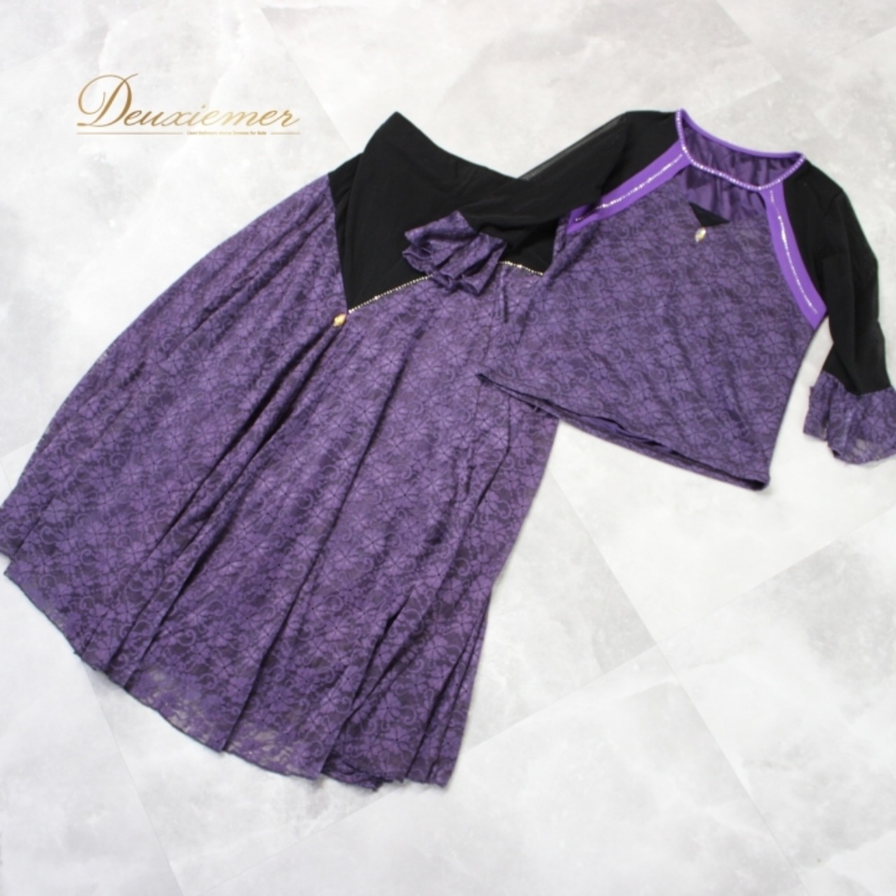 社交ダンス 衣装 スタンダード 上下セット ツーピース レッスンウェア パーティ衣装 黒 紫 ブラック系 パープル系 ラインストーン ビジュー レース 華やか セットアップ 薄手 おしゃれ エレガント 大人用 女性用 伸縮性 ダンスパフォーマンス 衣装セット ウエストゴム 練習用 スカートトップス コーディネート 競技用 パーティー ドレス コスチューム