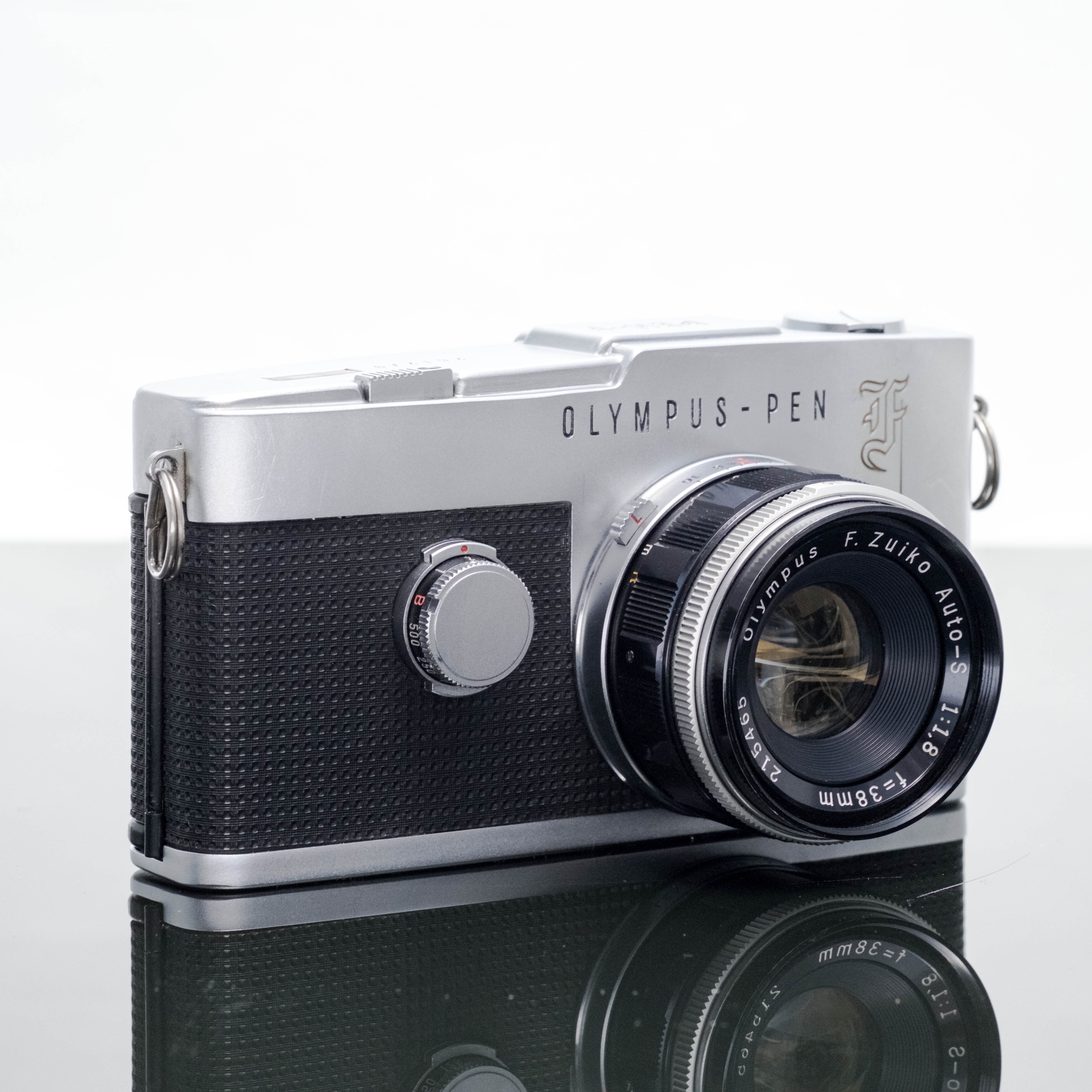 動作品】OLYMPUS PEN-F/38mm F1.8レンズ付属 フィルムカメラ