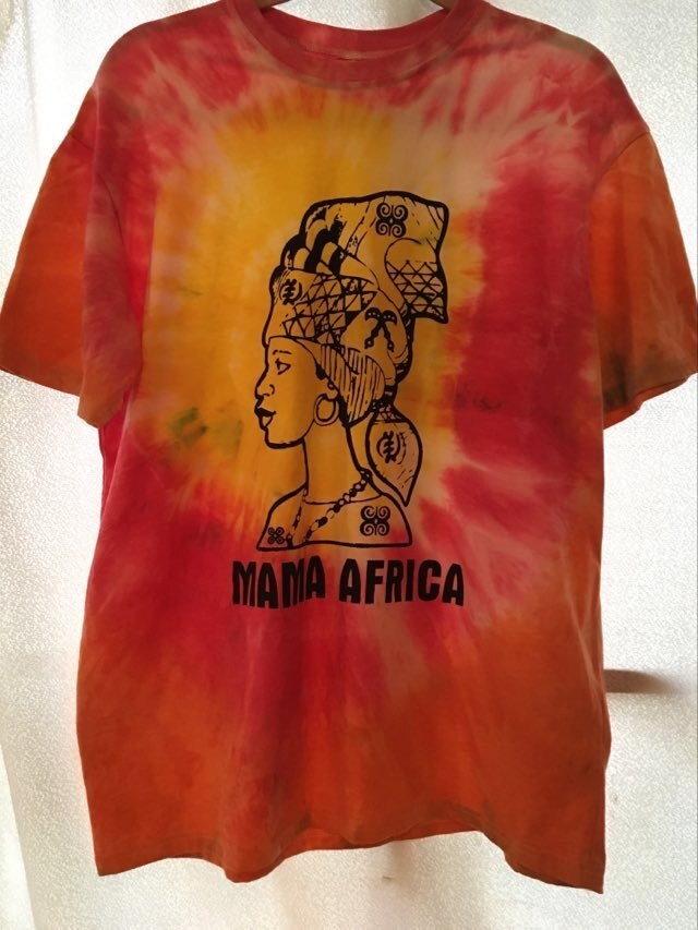 ガーナの手染めTシャツ【L】　MAMA AFRICA-②