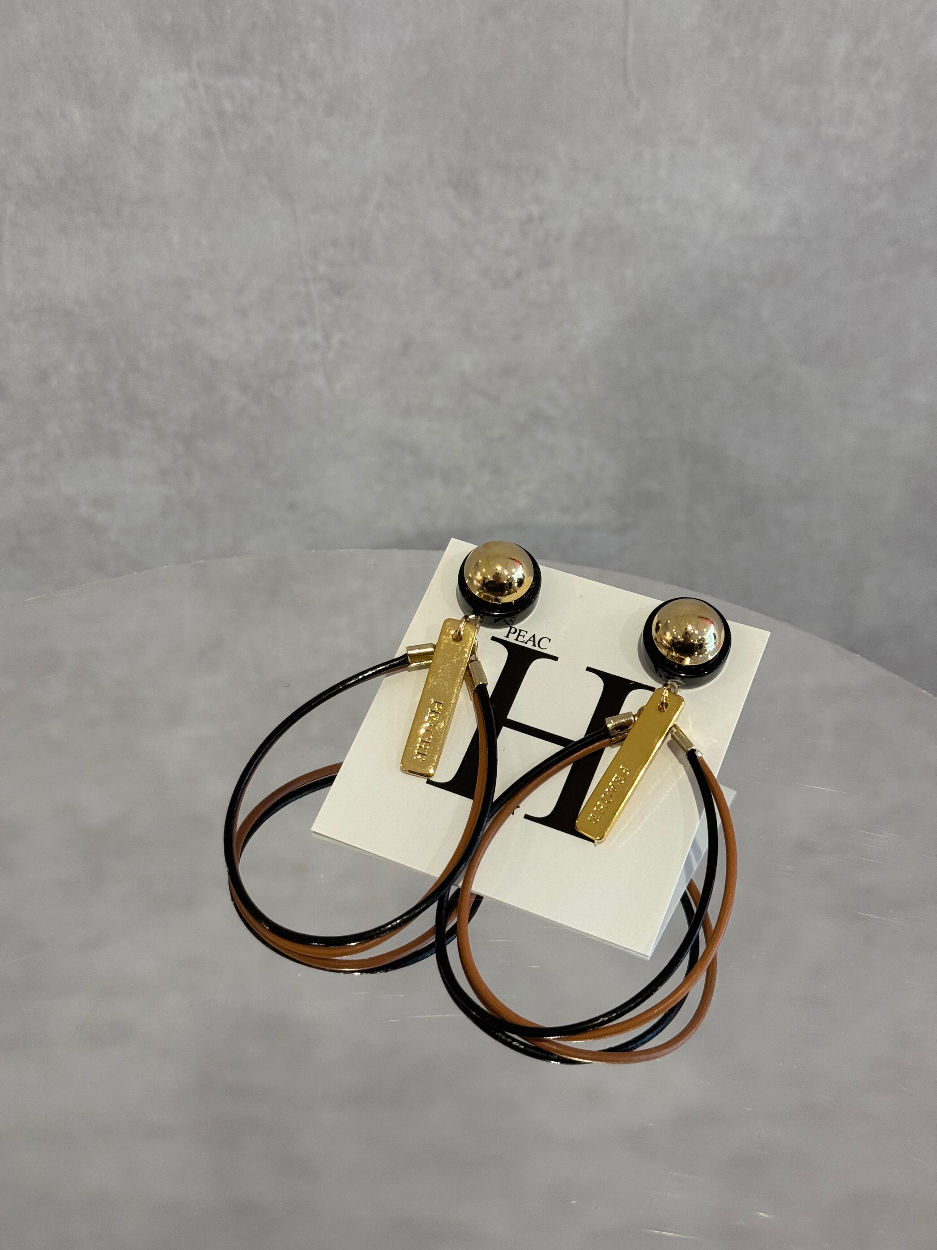 leather loop camel black mix