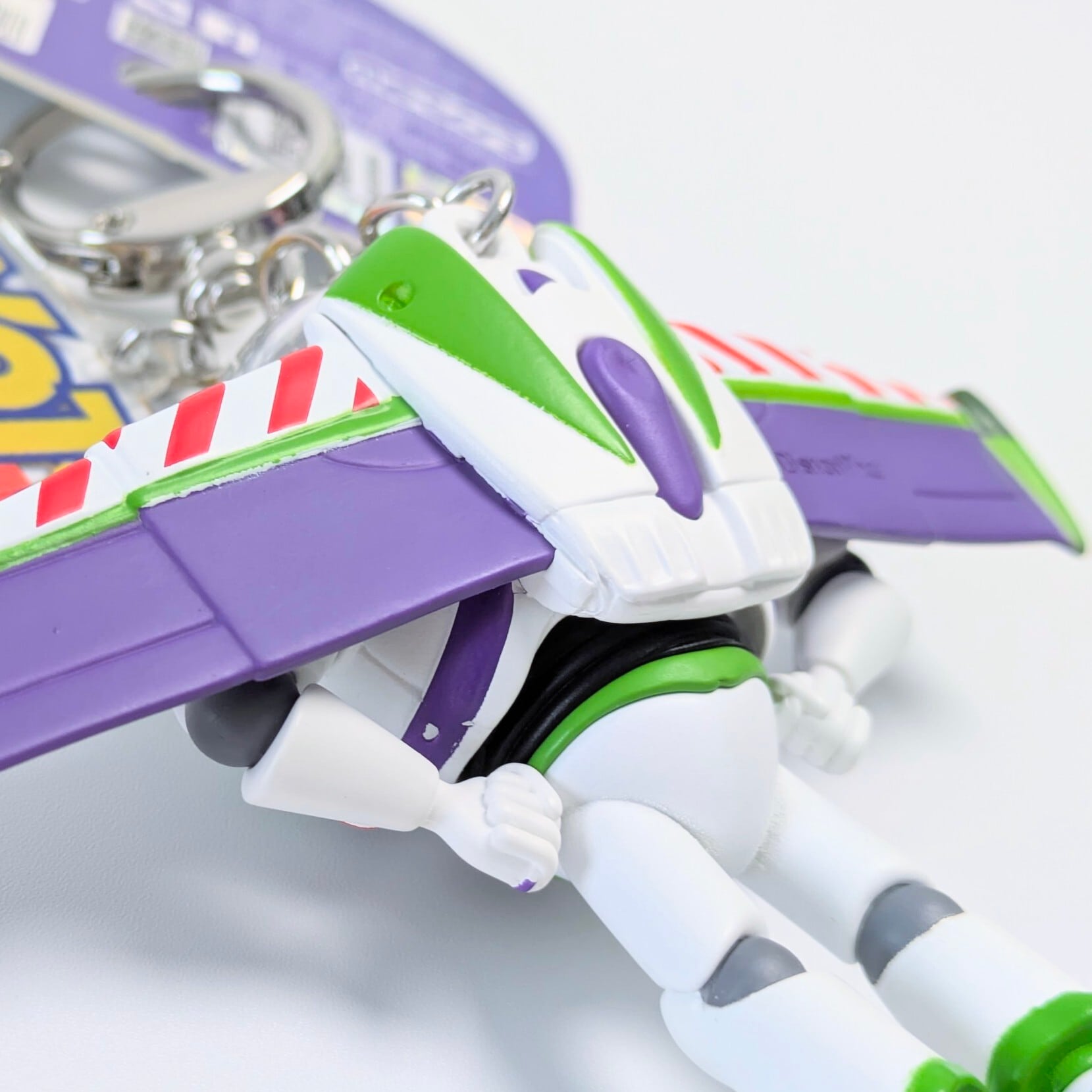 ⭐️日本未発売・海外限定！⭐️【 Toy Story  ( トイ・ストーリー )  トイストーリー 】『 バズ・ライトイヤー 』 PVC Figure KeyHolder / フィギュアキーホルダー〚アメリカン雑貨 アメトイ〛