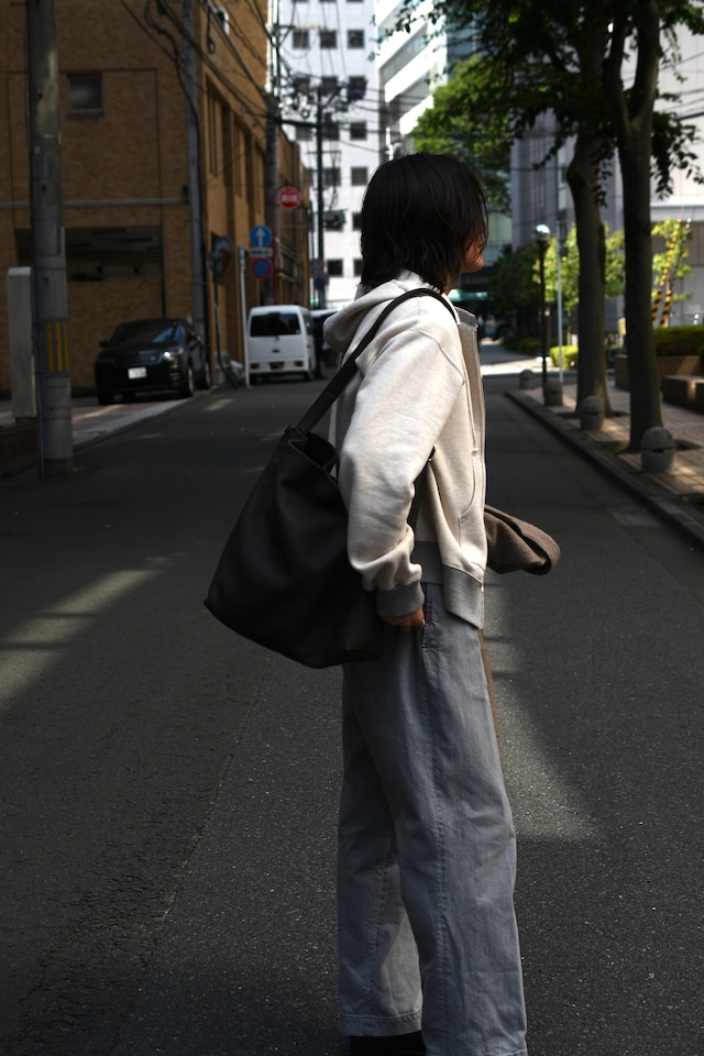 BISOWN / AFTER HOODIE ZIP UP SWEAT (TOP GRAY × OATMEAL)