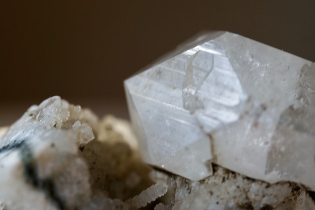 アポフィライト　魚眼石　Apophyllite