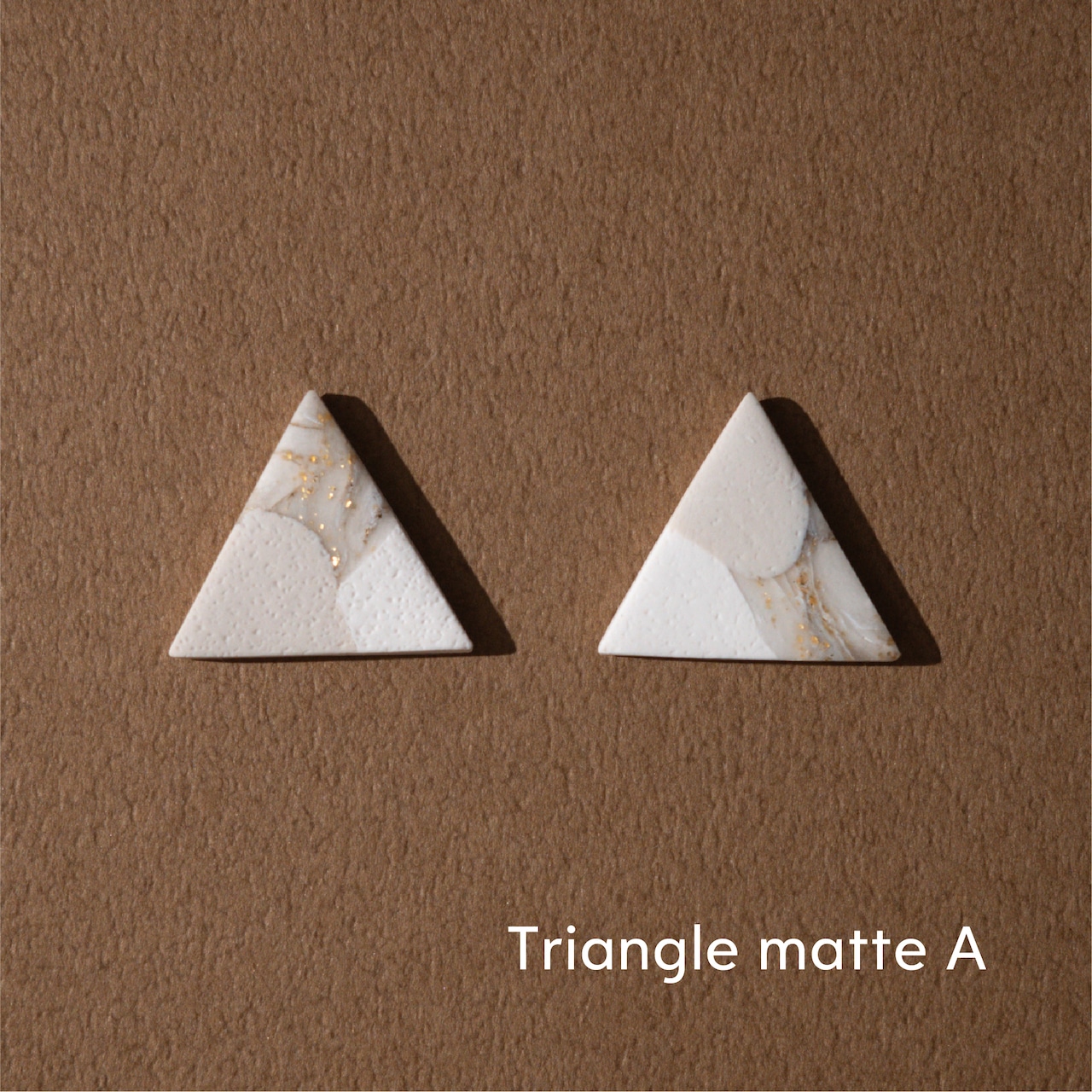 LOOP hogu v1 : Triangle Studs