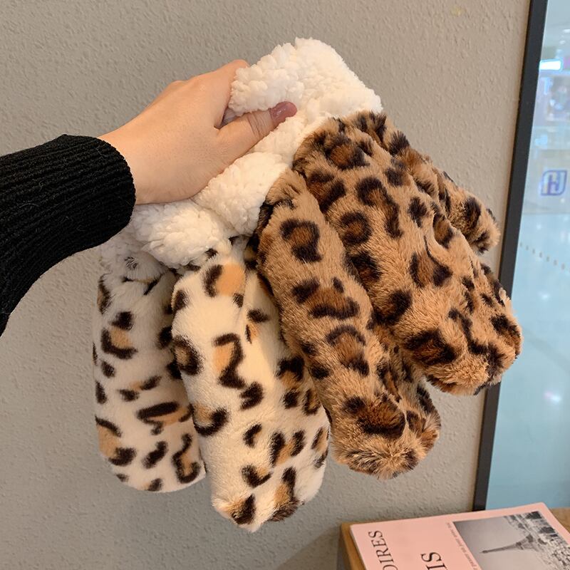 グローブ レディースウィンタースタンダードレオパードプリント柄 レトロ 冬物 ブラック・アイド・ピーズ46994597116