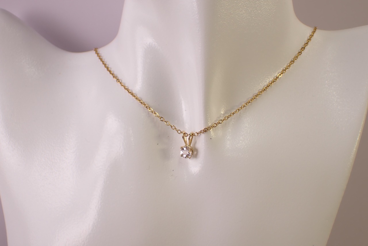 モルガナイトネックレス　 [D12‐89]