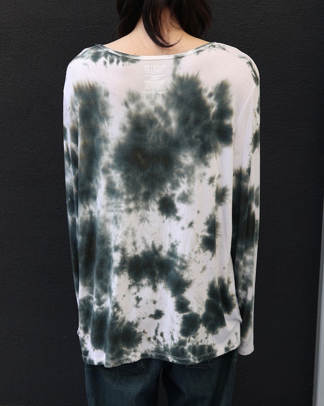 over size Tie-dye long tee