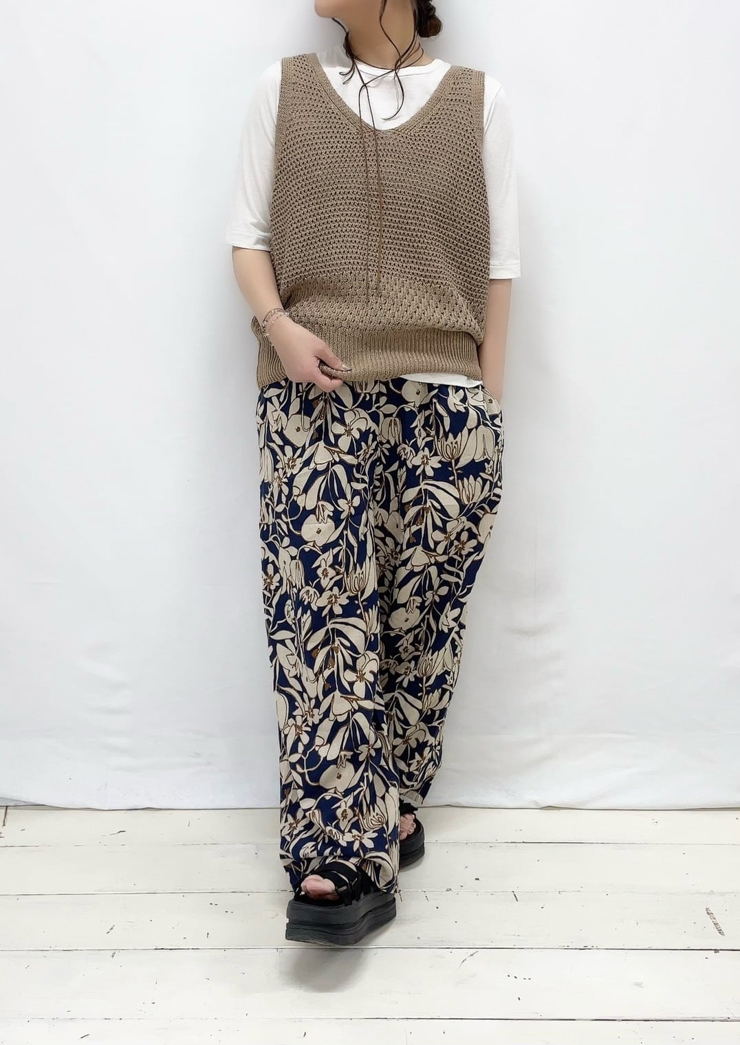 ハグオーワー⭐︎ ペーパーヤーンメッシュニット新品 HEAVENLY】ペーパーヤーンメッシュニットベスト / 2636164 | syozikiya