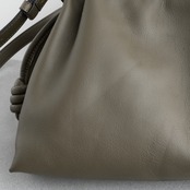 ロエベ フラメンコ クラッチ ミディアム ナパカーフスキン カーキ レザー ショルダーバッグ