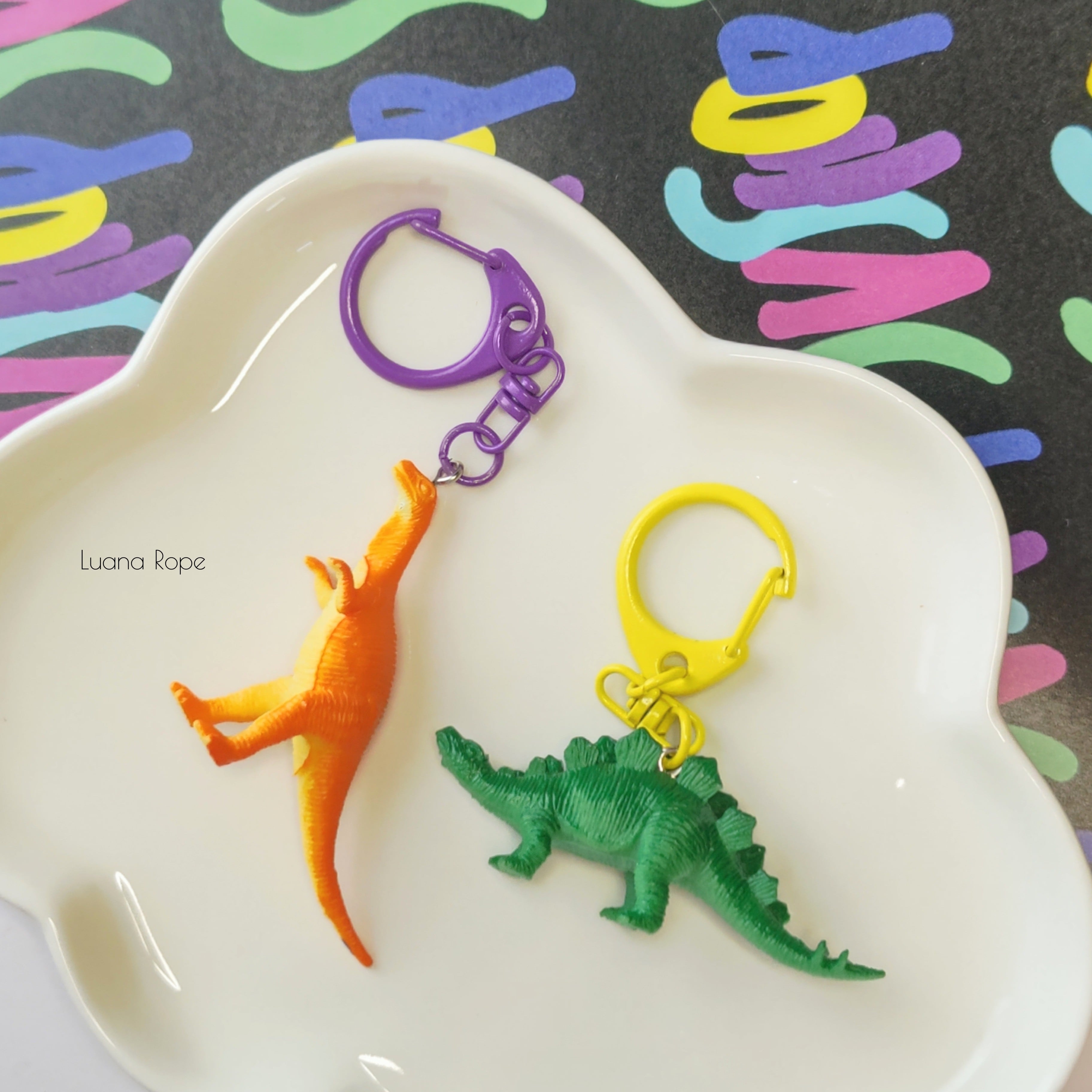 恐竜  ハンドメイド   手さげ 子供が喜ぶ♡ 恐竜 キーホルダー バッグチャーム | Luana Rope