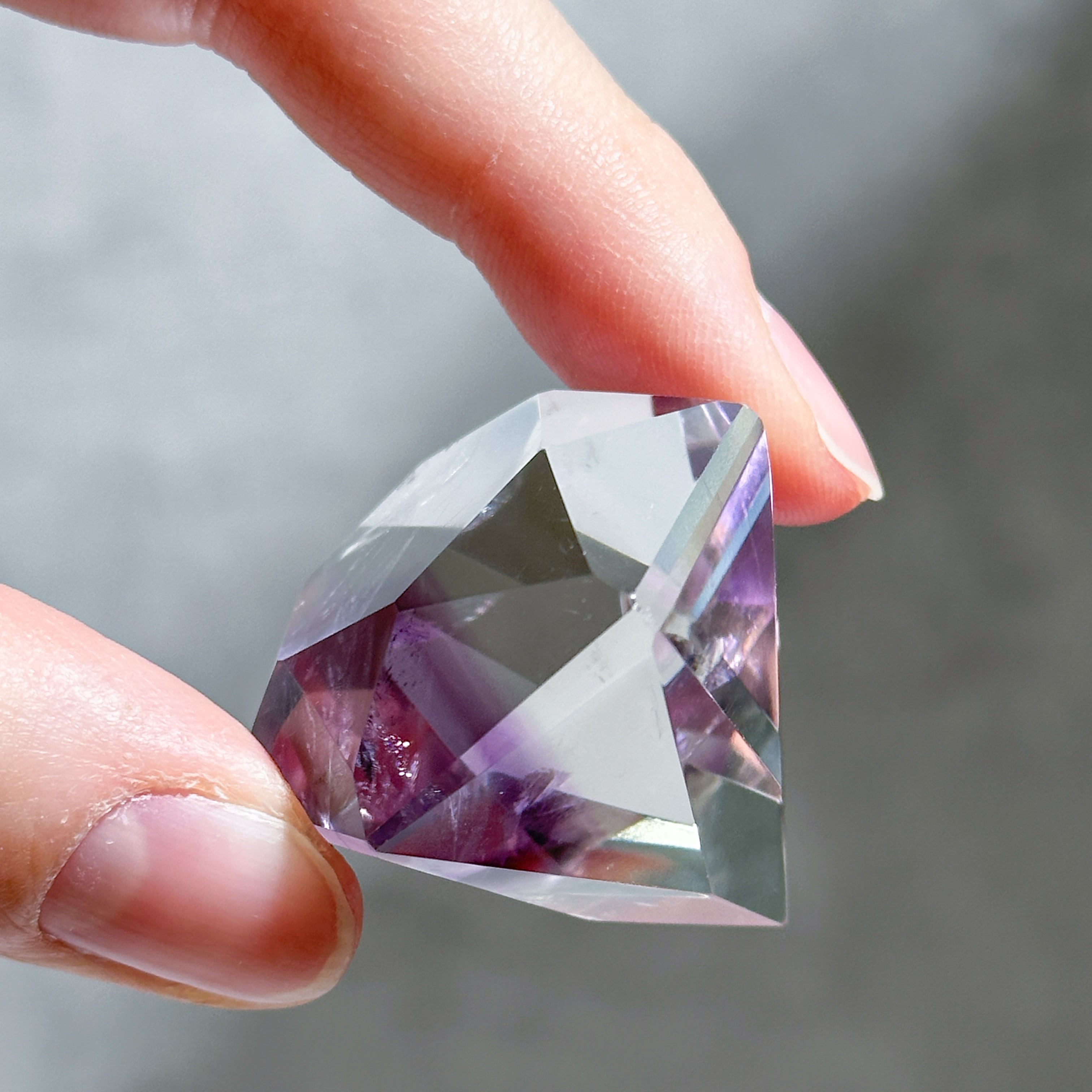 透明感◎ファントムアメジスト ダイヤモンドカット01◇Amethyst