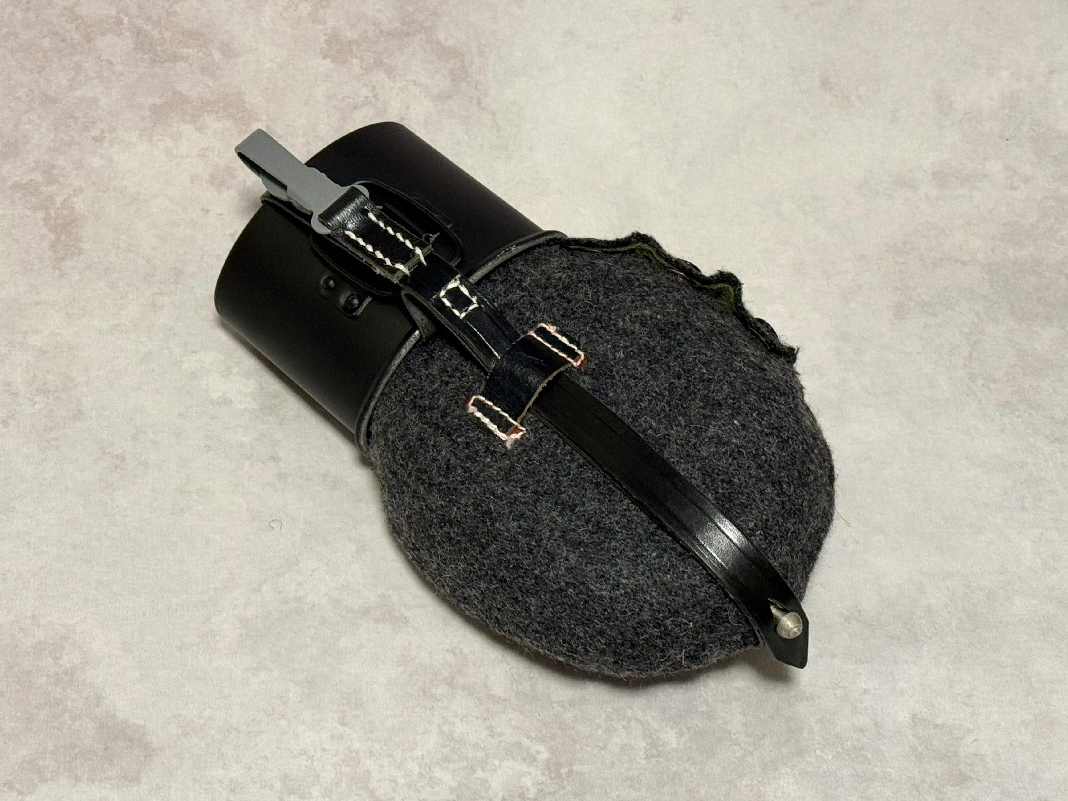 WWII ドイツ空軍 M31水筒 ブルーグレーウールカバータイプ | アイヘン
