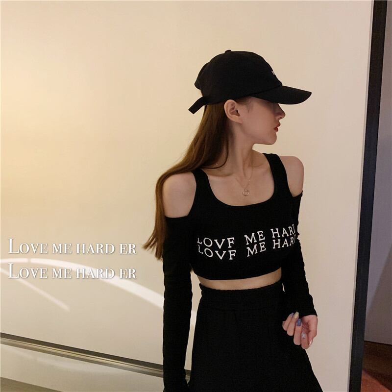 ウエストショートオフショルダーレターブラック長袖Tシャツレディース2020秋新作タイトフィットインナーベースシャツトップス ブラックストロベリース73180128089