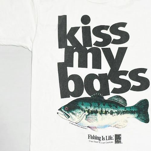 Vintage “KISS MY BASS” Funny T Shirt Made In USA