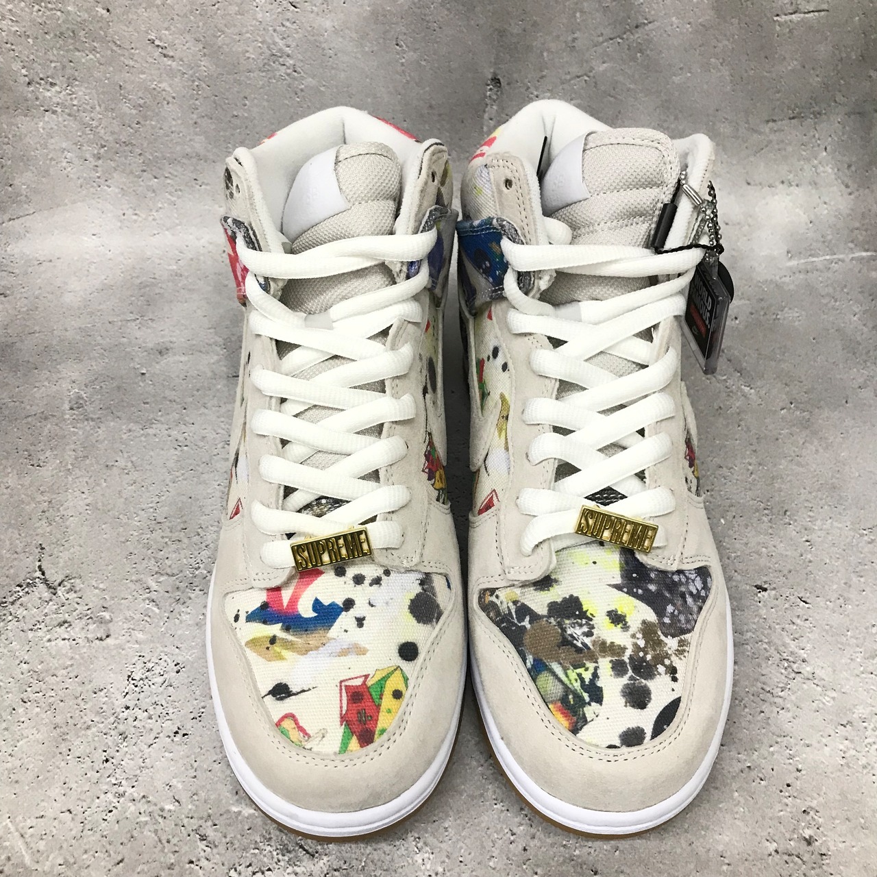 Supreme × Nike SB Dunk High 