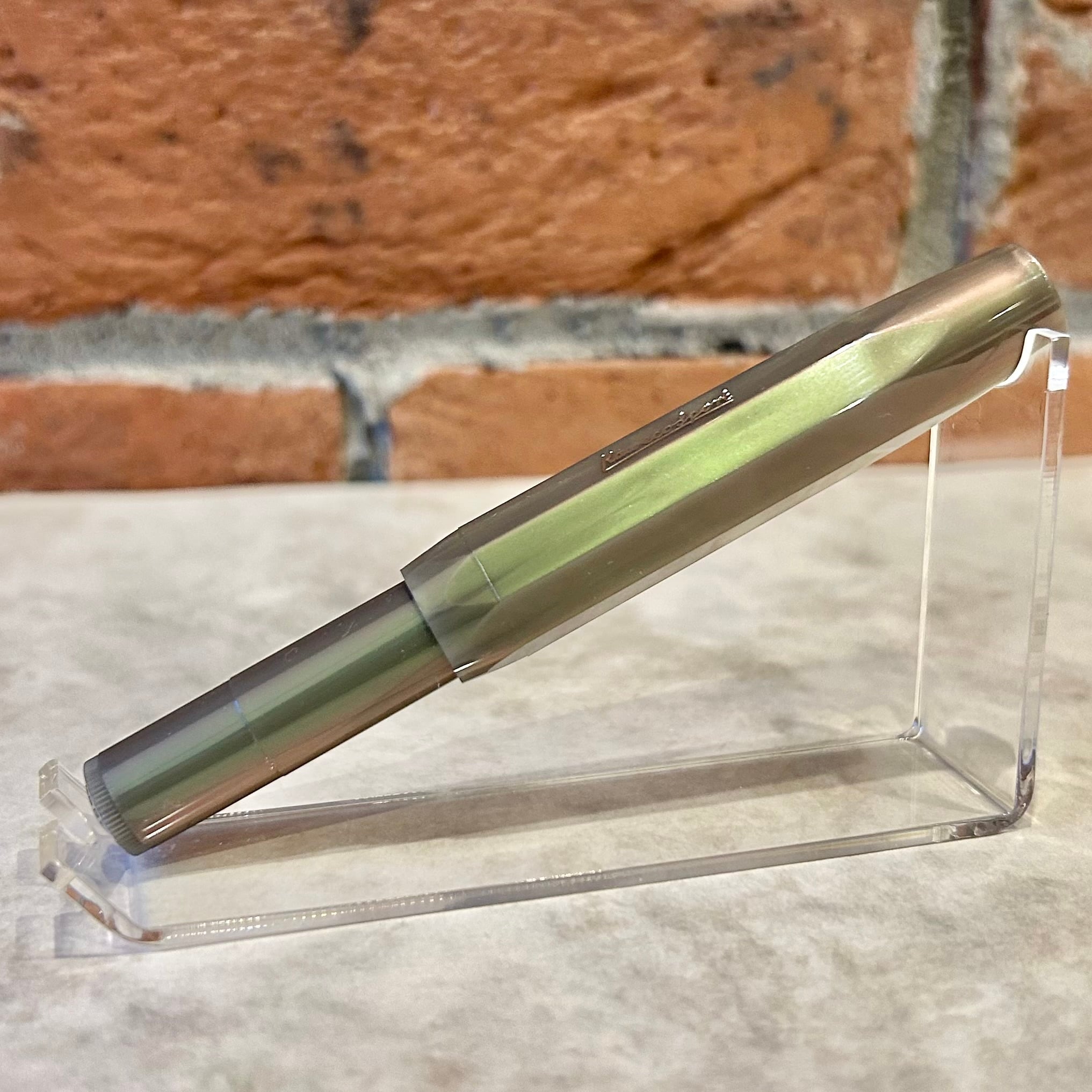 カヴェコ 「ルナースポーツ 万年筆 （シャドウグリーン）」 | ペンネ