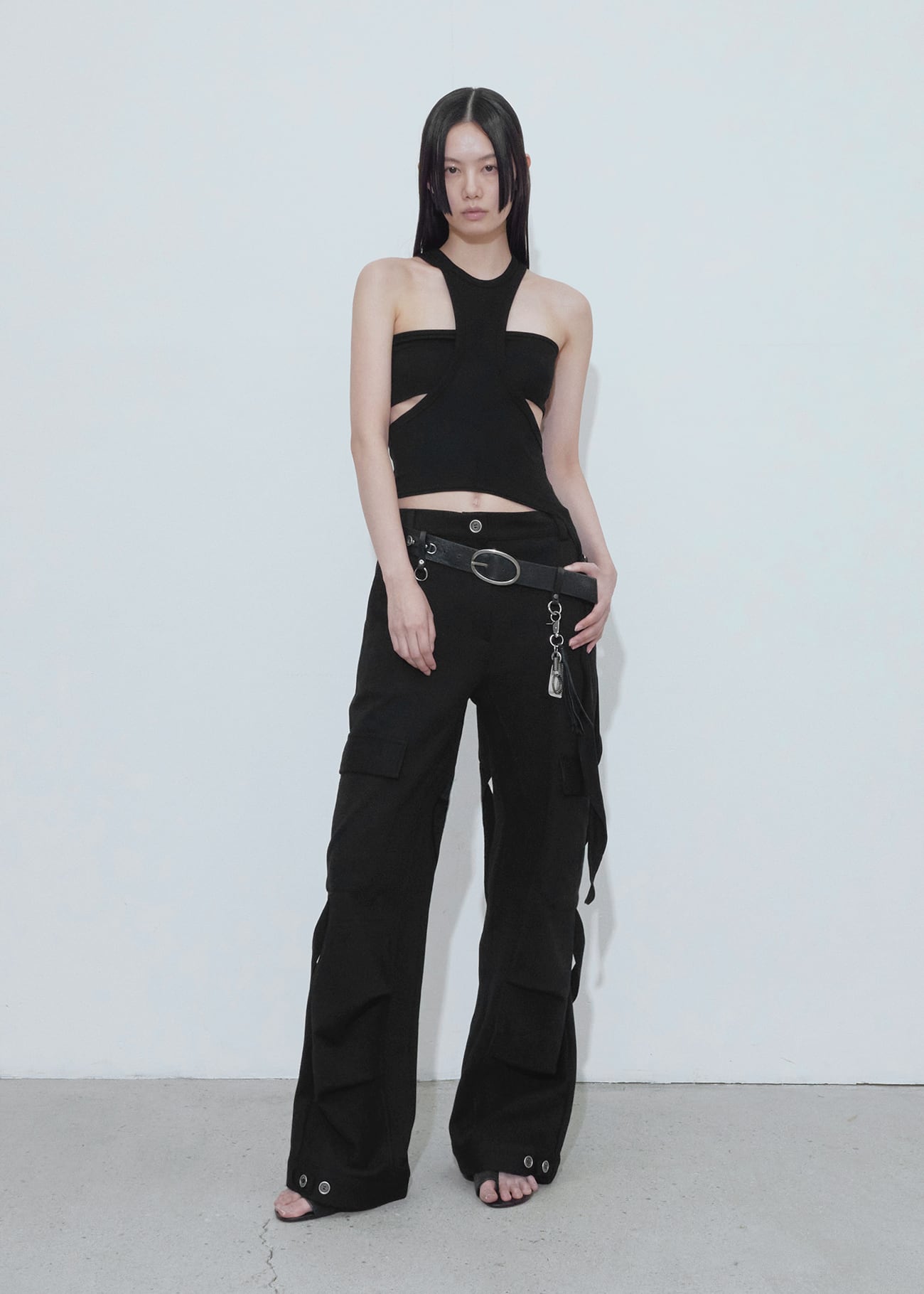 BOHEMIAN SEOUL] STRAP CARGO SWEATPANTS, BLACK 正規品 韓国ブランド